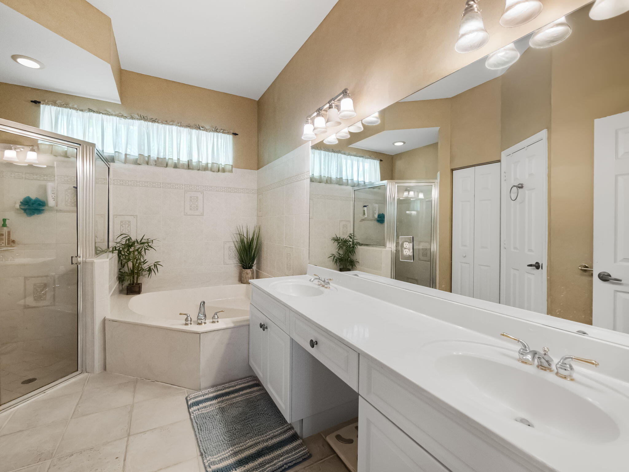 CORAL CREEK REPLAT NO 3 - Residential