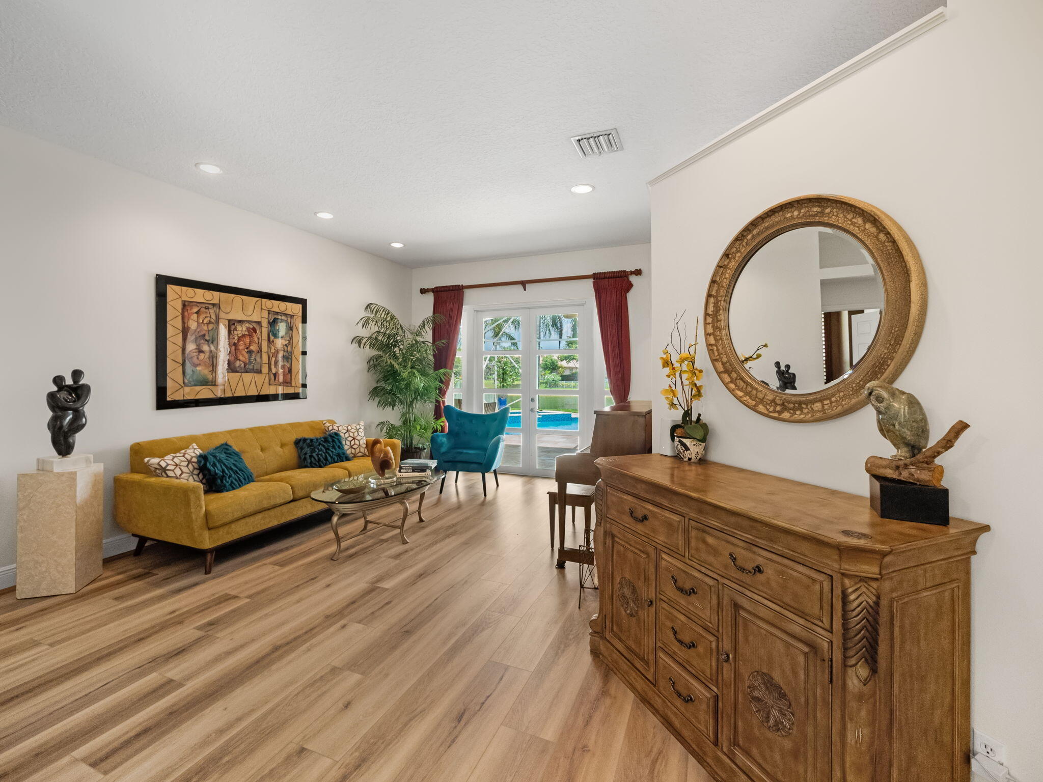 CORAL CREEK REPLAT NO 3 - Residential