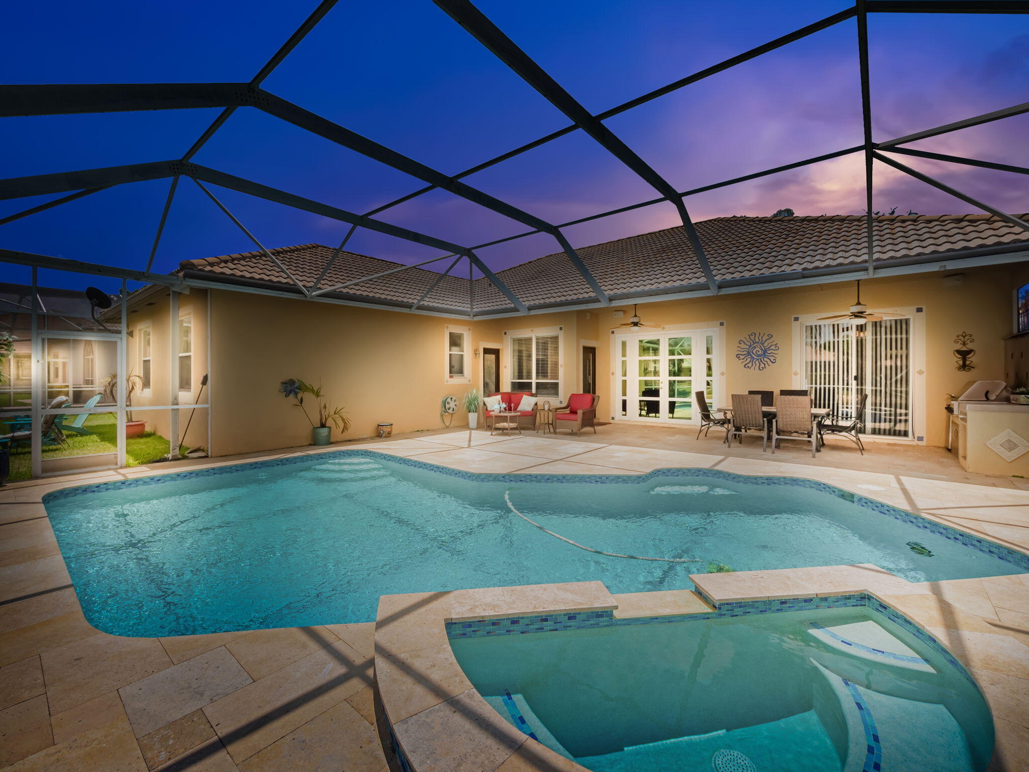 CORAL CREEK REPLAT NO 3 - Residential