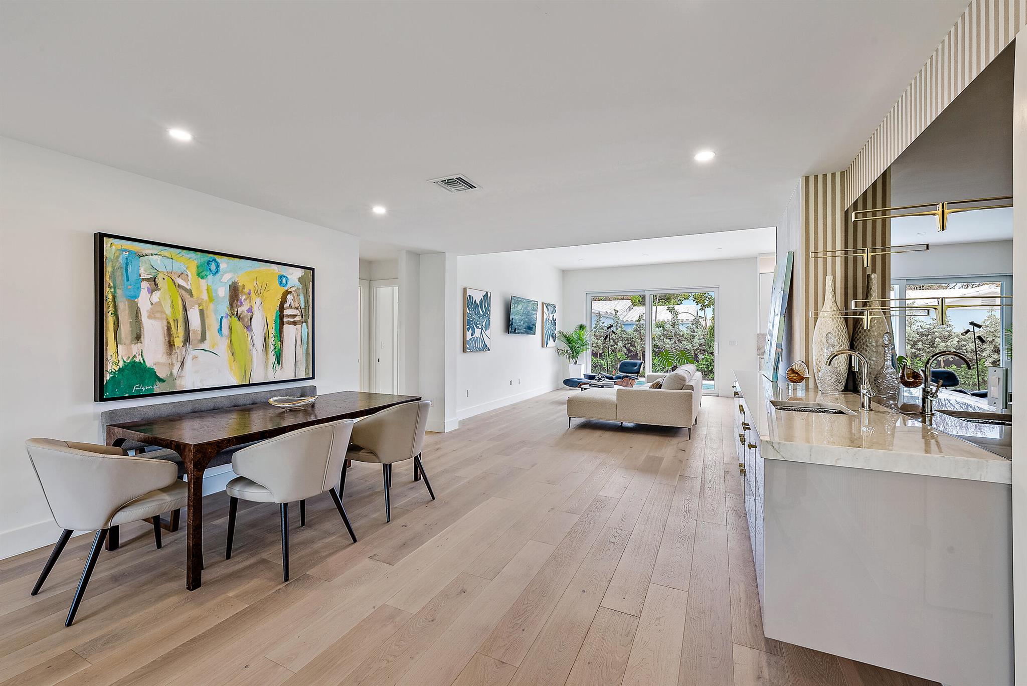 EDMOR ESTS ADD TO WPB IN - Residential Lease