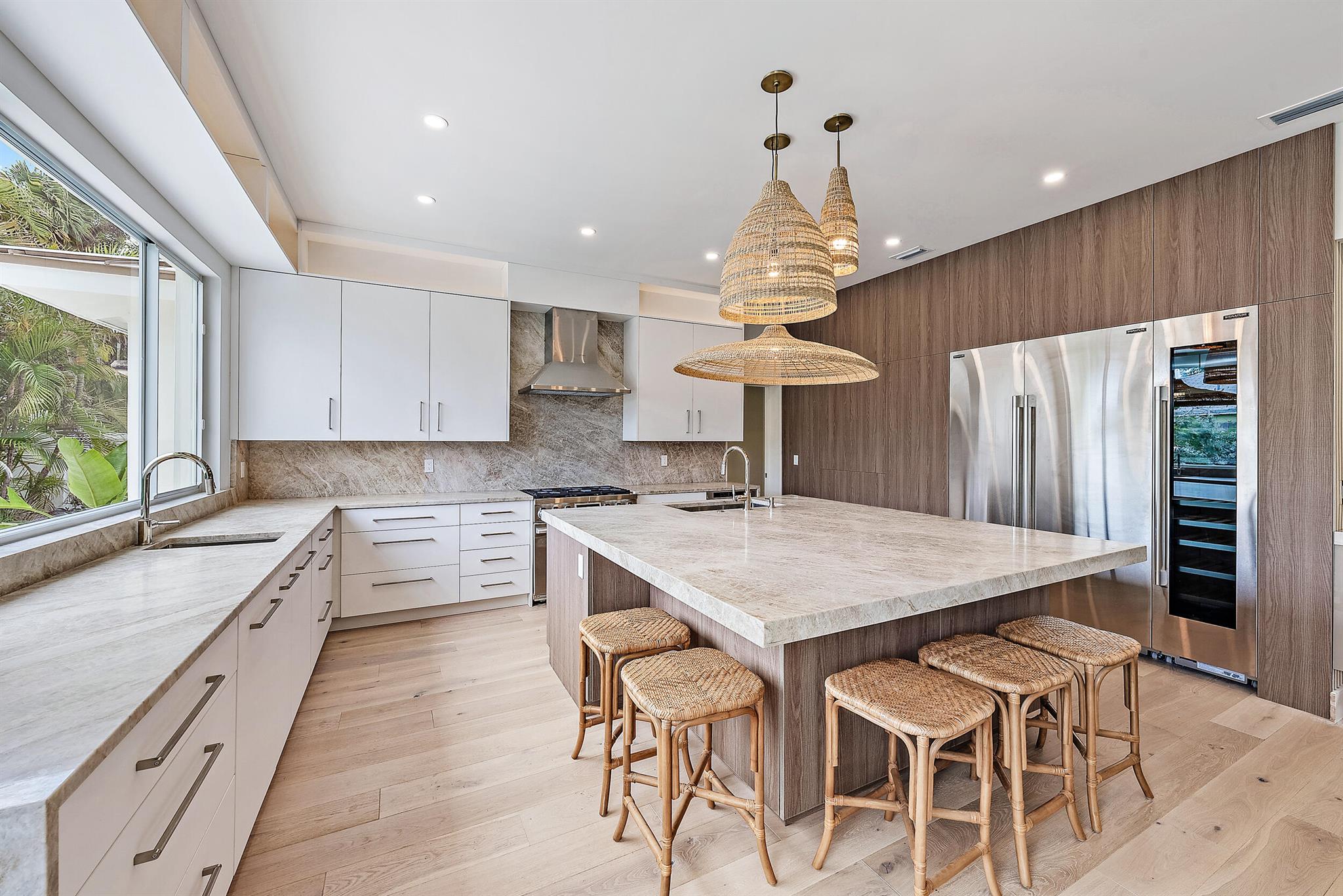 EDMOR ESTS ADD TO WPB IN - Residential Lease