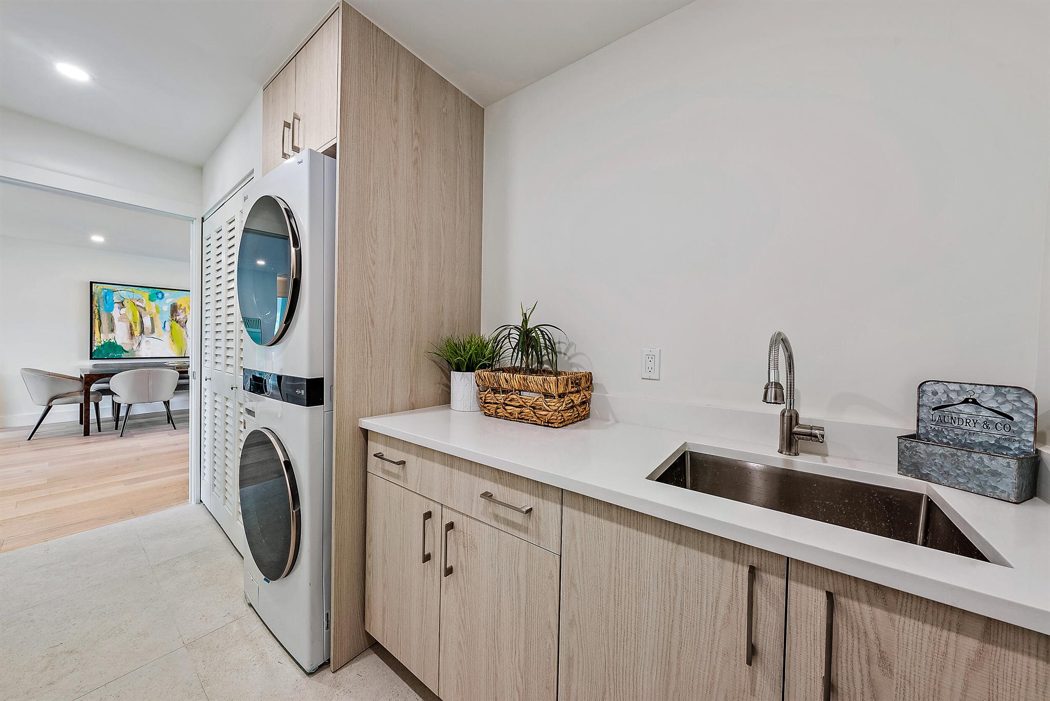 EDMOR ESTS ADD TO WPB IN - Residential Lease