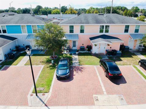 110 Sandy Beach Ln Atlantic Beach FL 32233