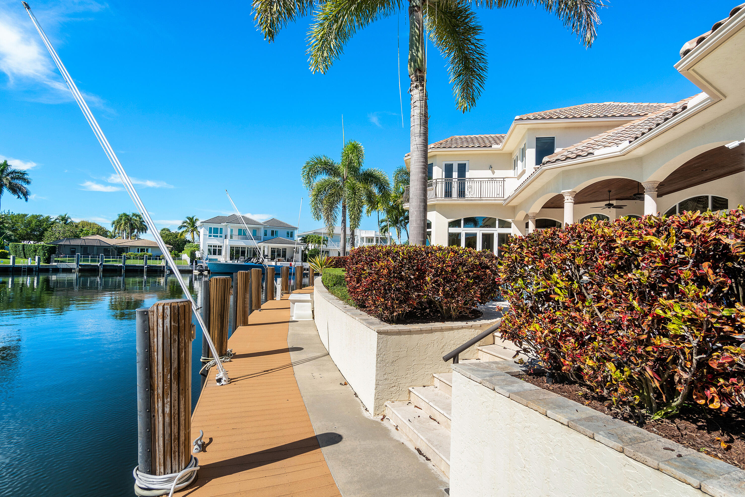 LAKE ROGERS ISLE UNIT E I - Residential