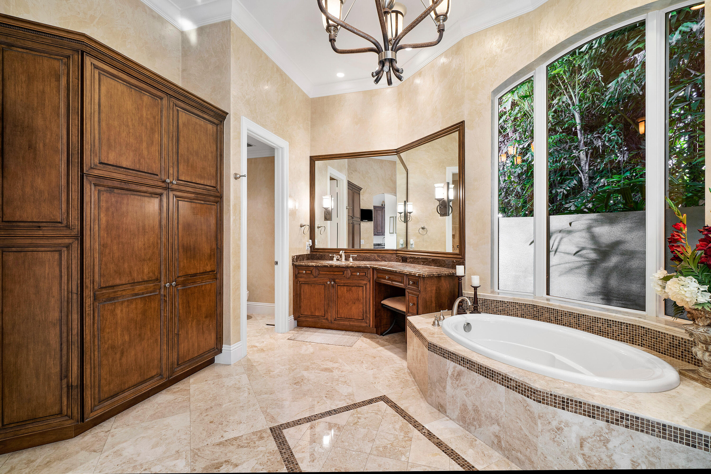 LAKE ROGERS ISLE UNIT E I - Residential