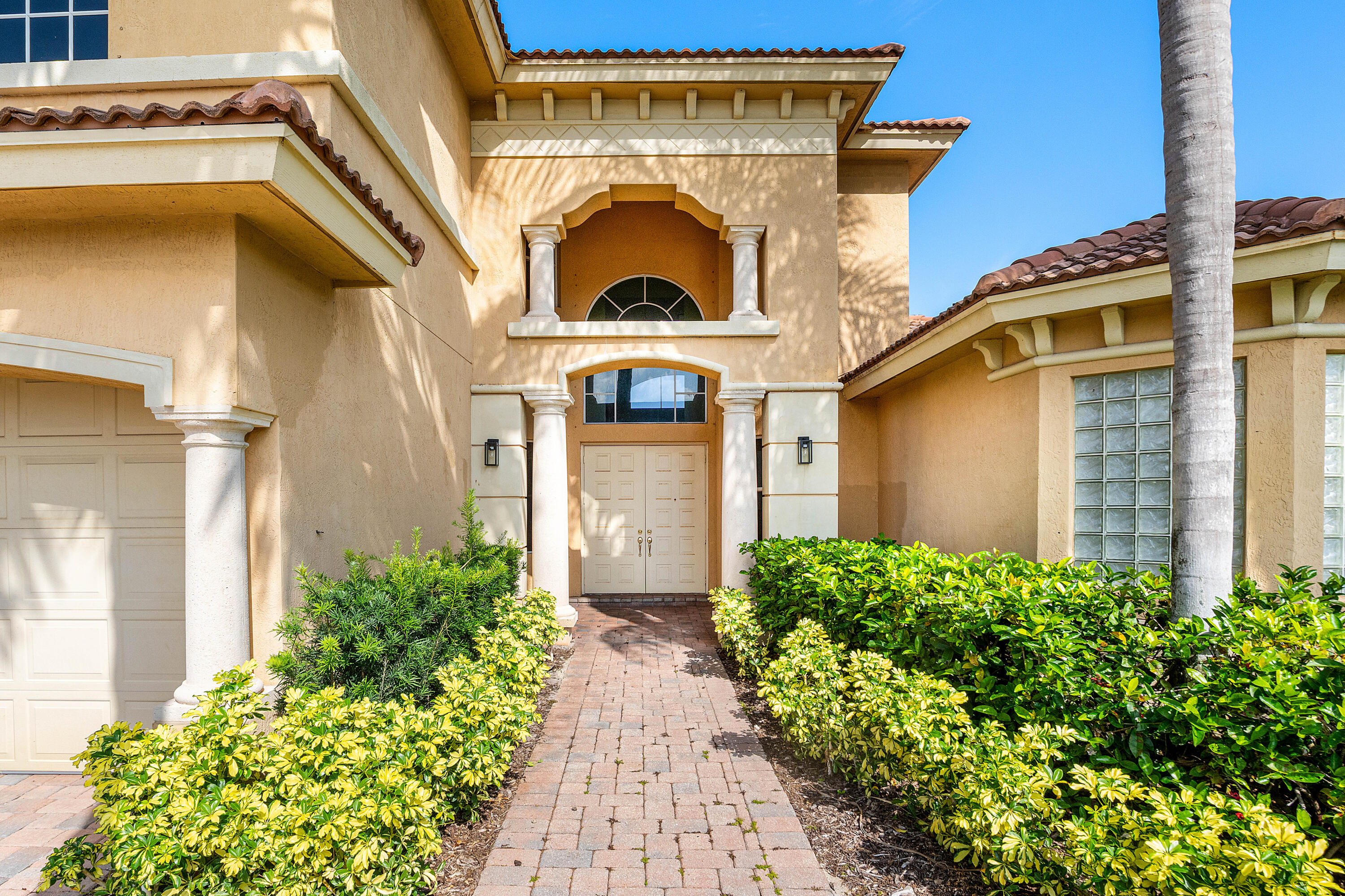 16337 Mira Vista Lane