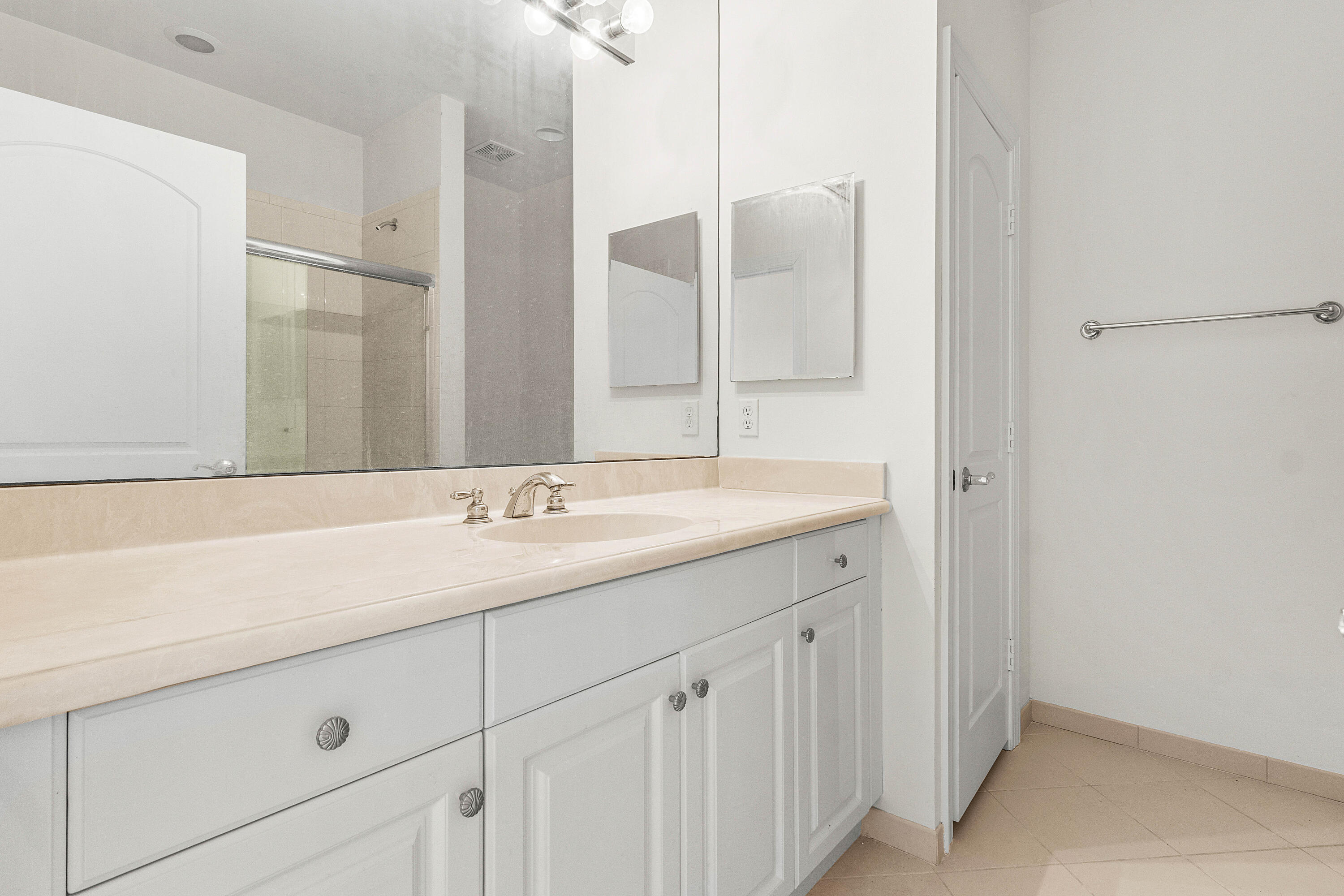 Mizner Country Club - Residential