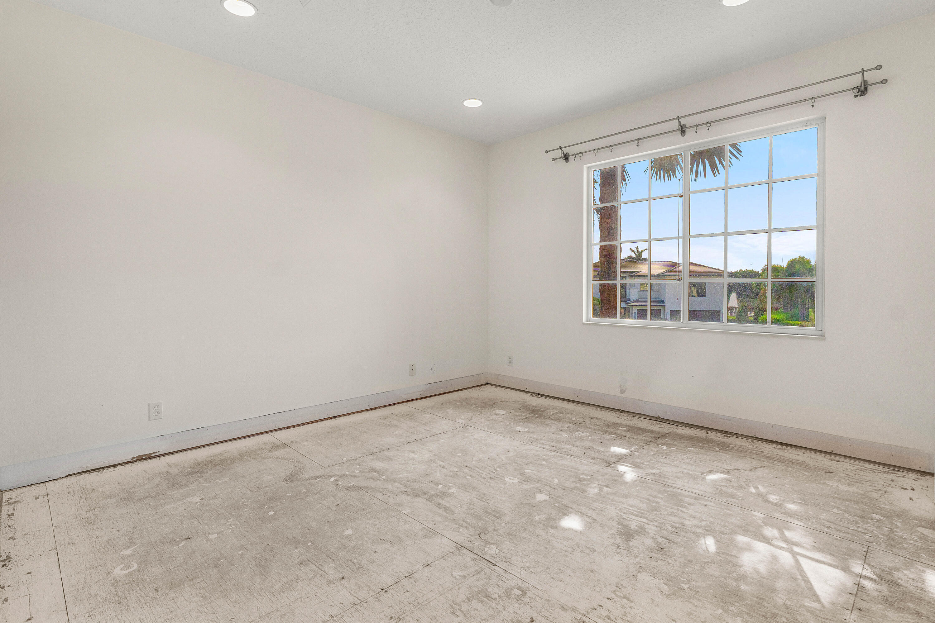Mizner Country Club - Residential