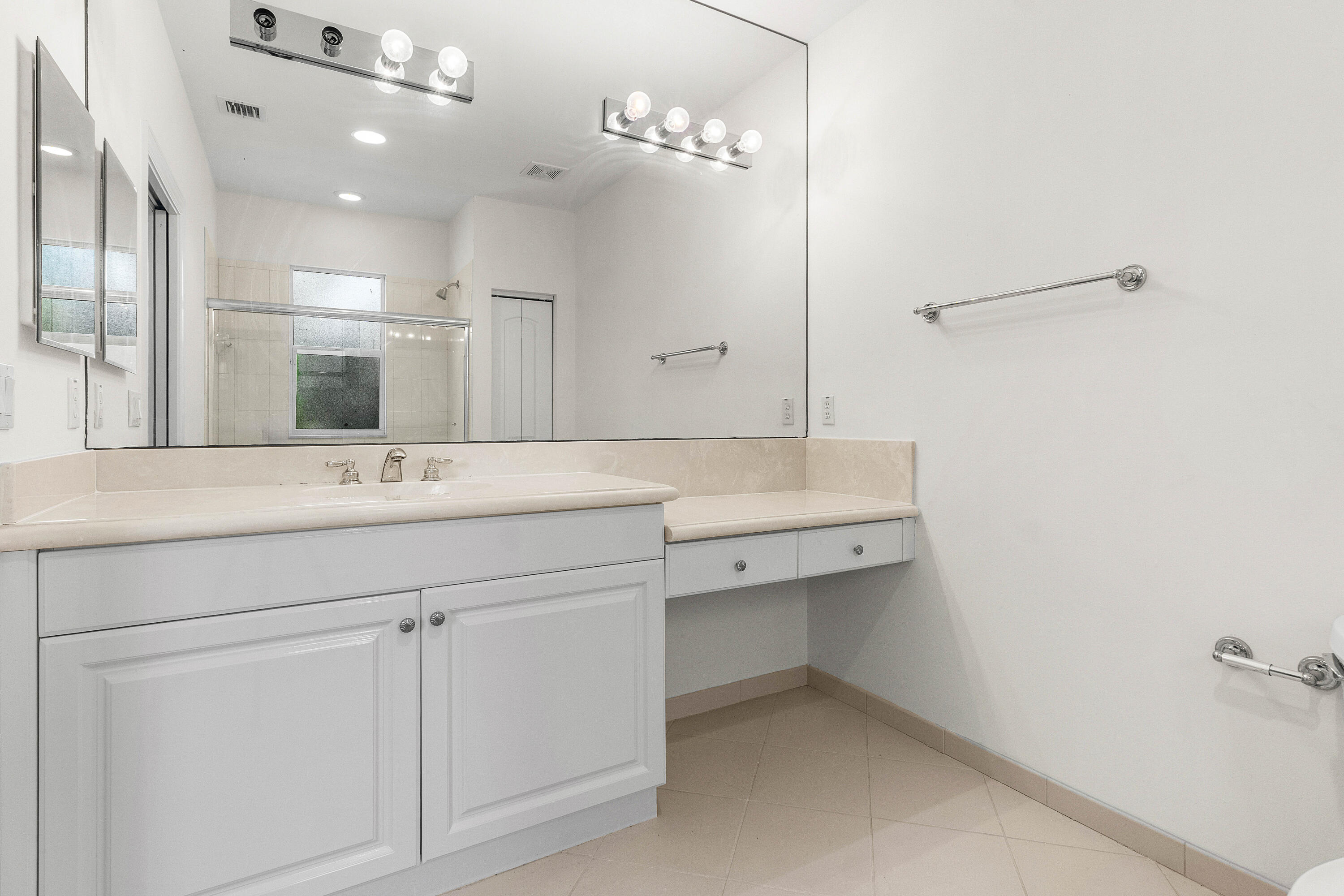Mizner Country Club - Residential
