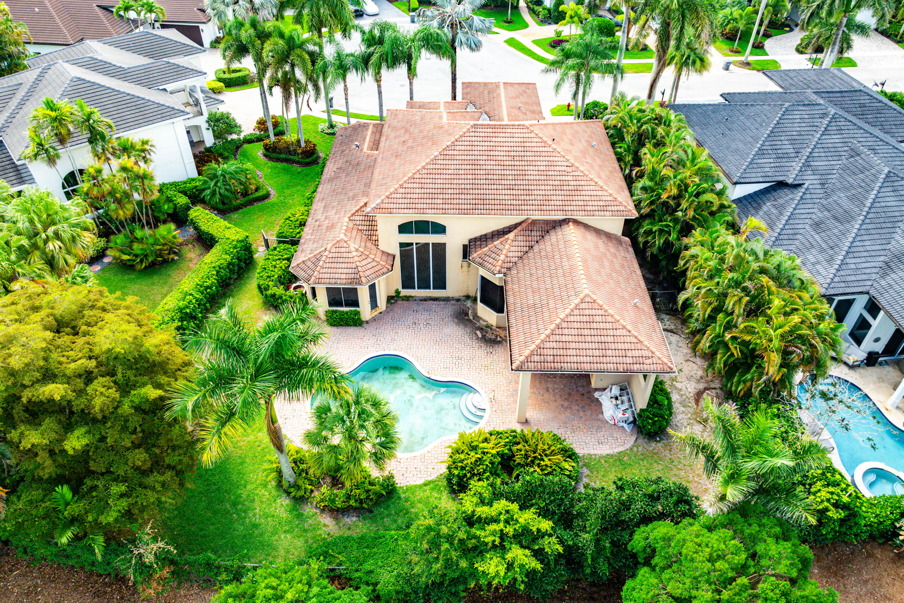 Mizner Country Club - Residential