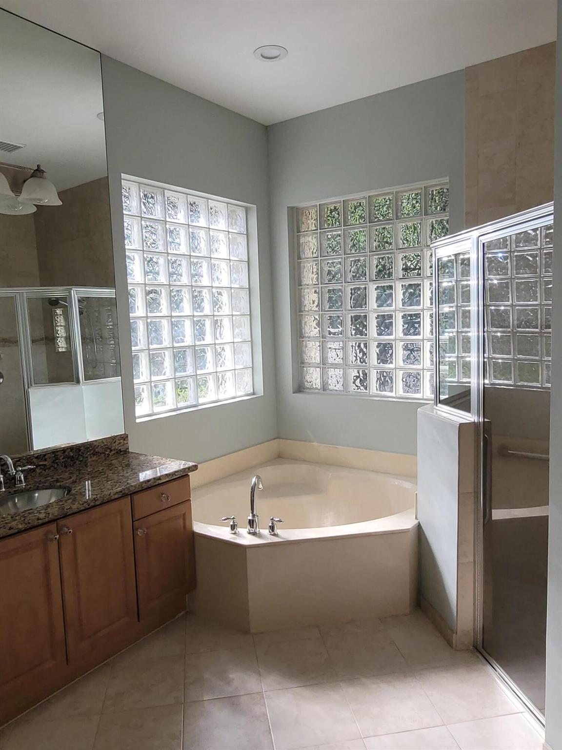 DIAMOND C RANCH POD C - Residential Lease