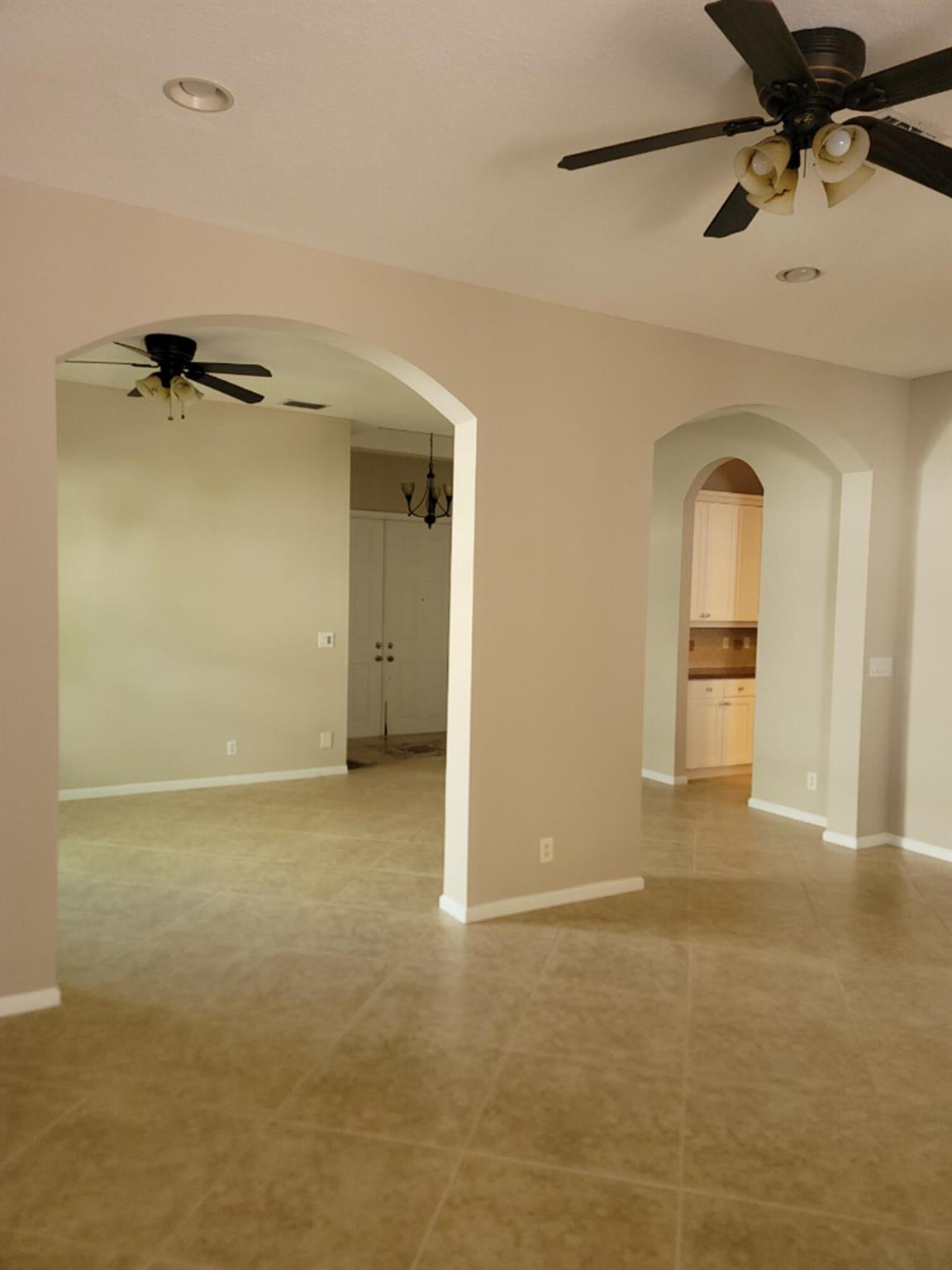 DIAMOND C RANCH POD C - Residential Lease