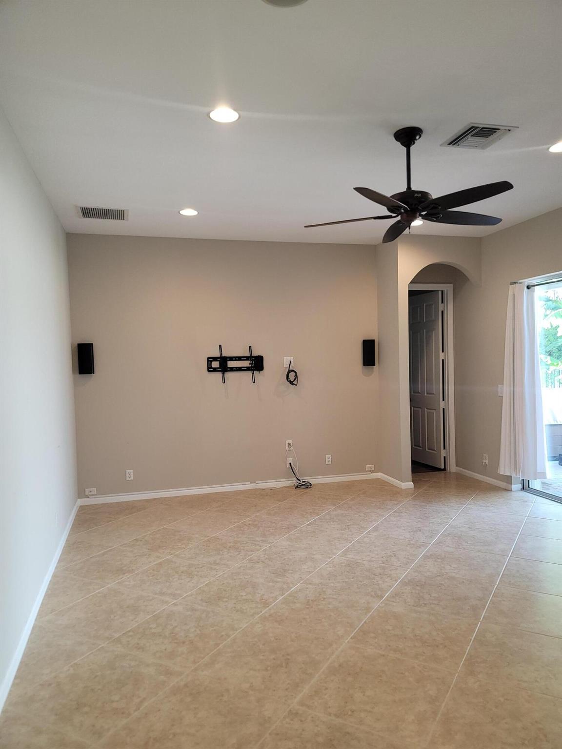 DIAMOND C RANCH POD C - Residential Lease