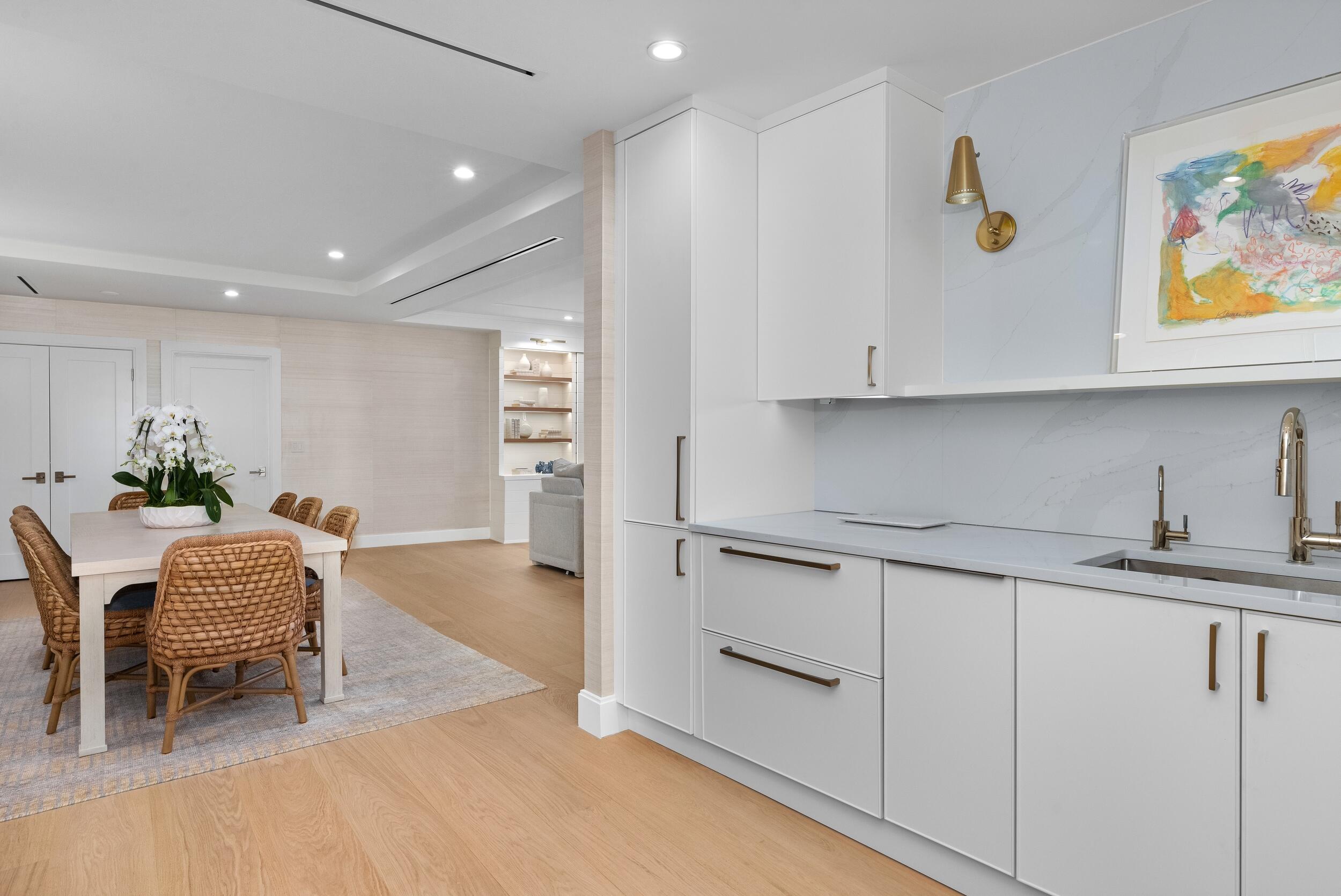 THREE HUNDRED OCEAN BLVD APTS INC - Residential