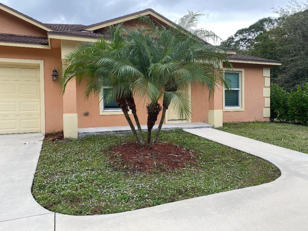 Photo of 2400 SW Mapp Road, Palm City, FL 34990 (MLS # R10948565)