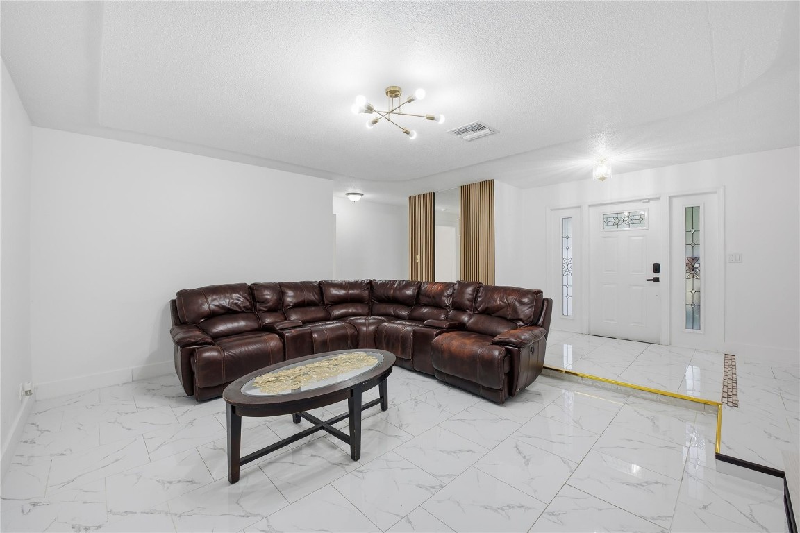 Oriole Margate Sec 1 69-1 - Residential