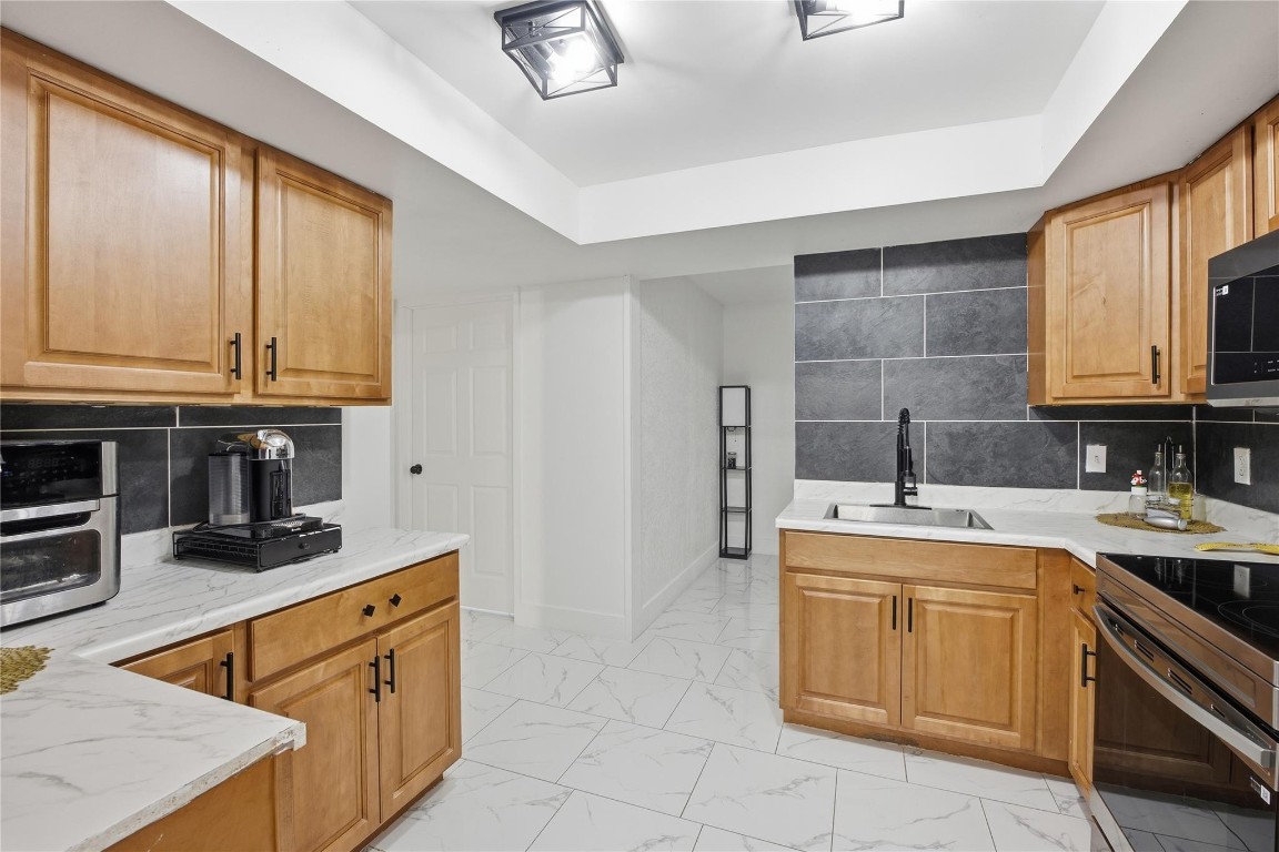 Oriole Margate Sec 1 69-1 - Residential