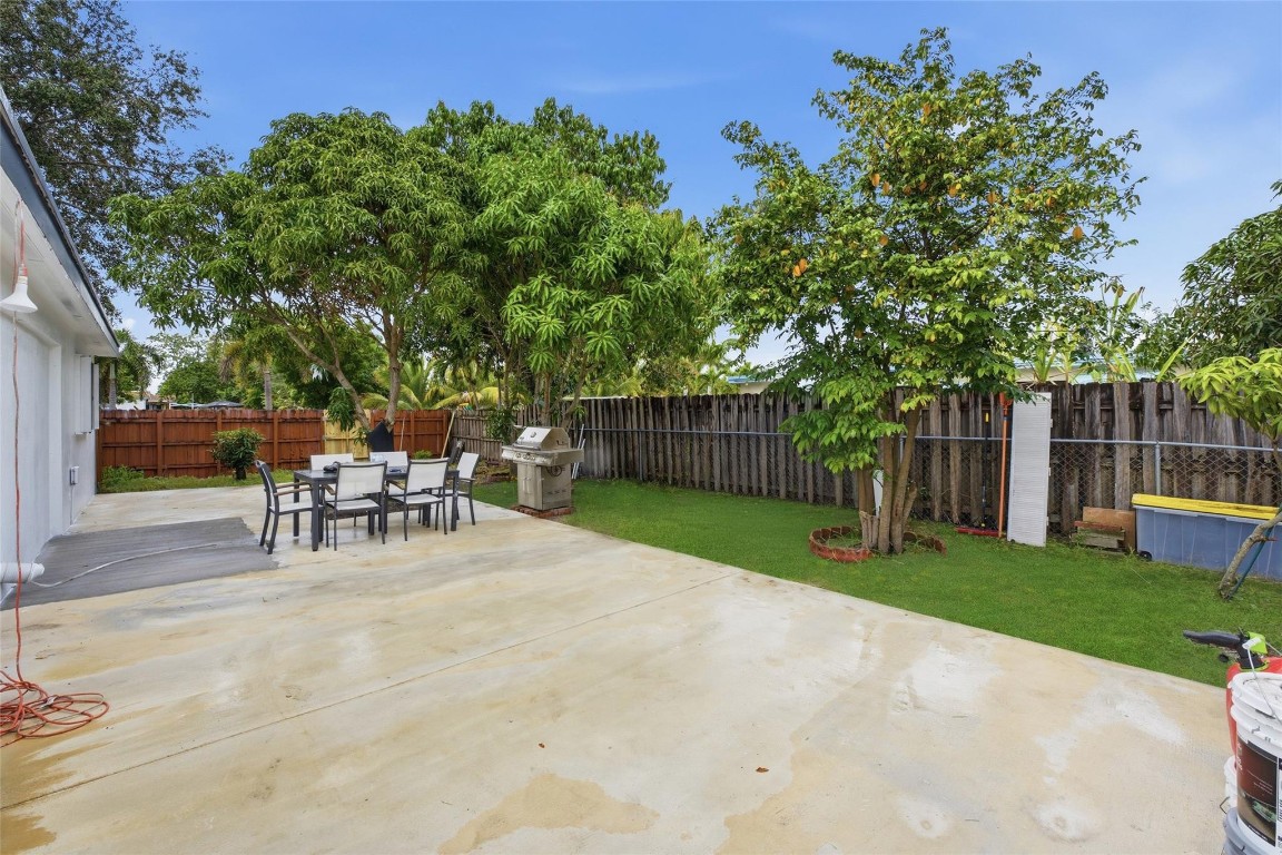 Oriole Margate Sec 1 69-1 - Residential