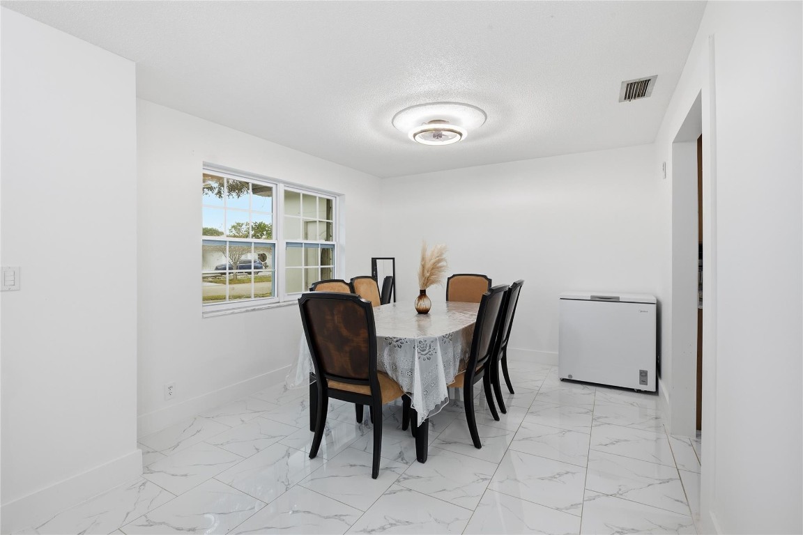 Oriole Margate Sec 1 69-1 - Residential