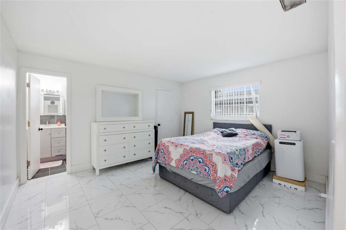 Oriole Margate Sec 1 69-1 - Residential