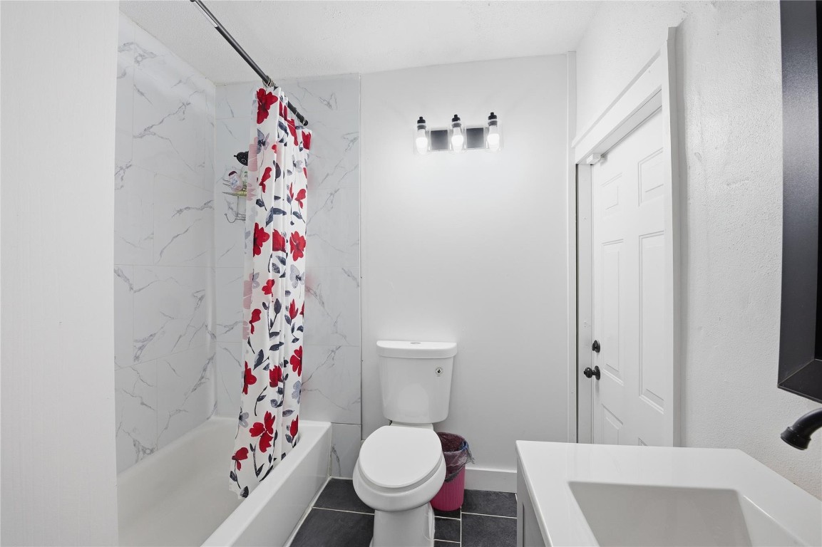 Oriole Margate Sec 1 69-1 - Residential