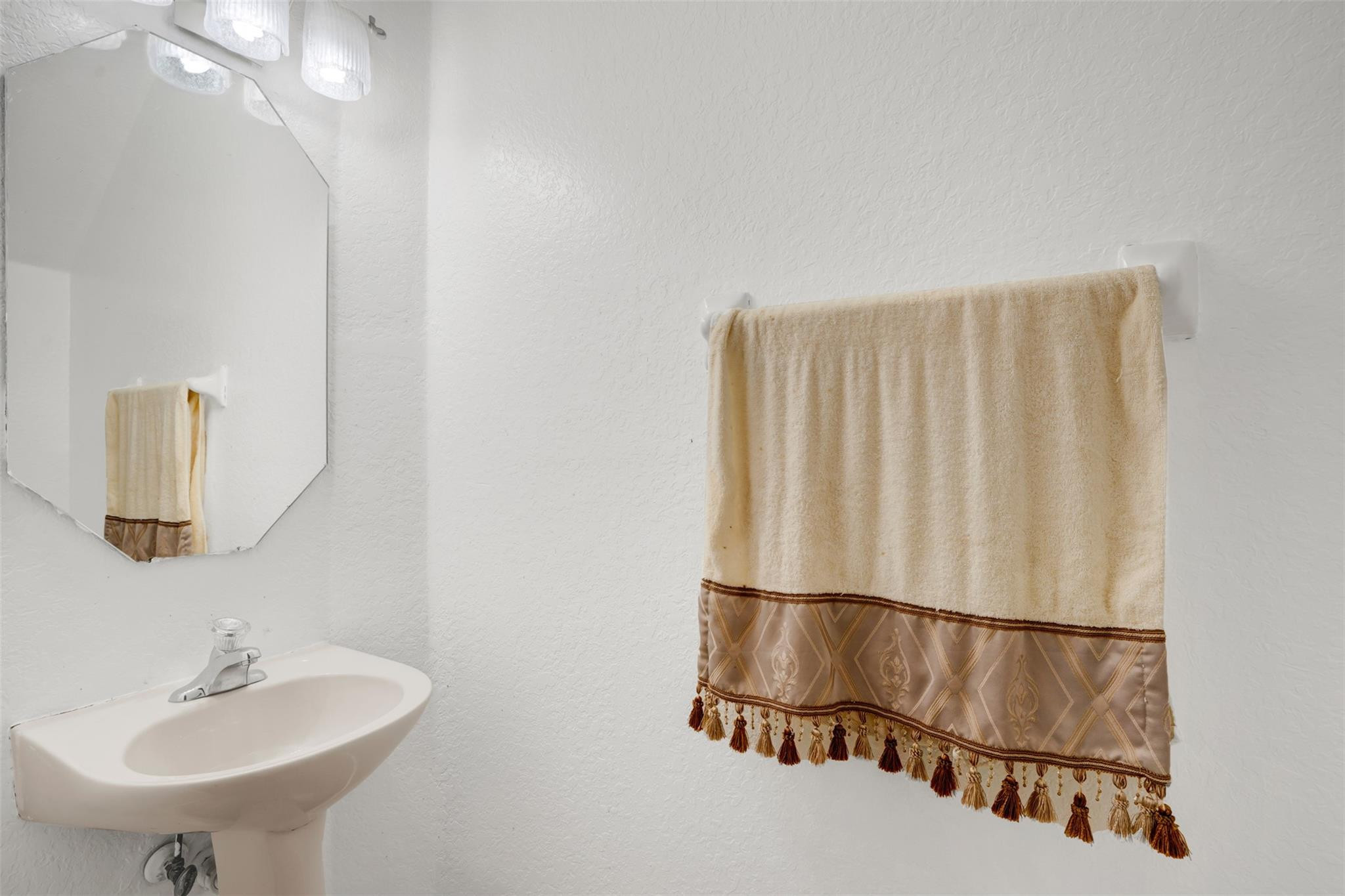 Tuscany 173-129 B - Residential