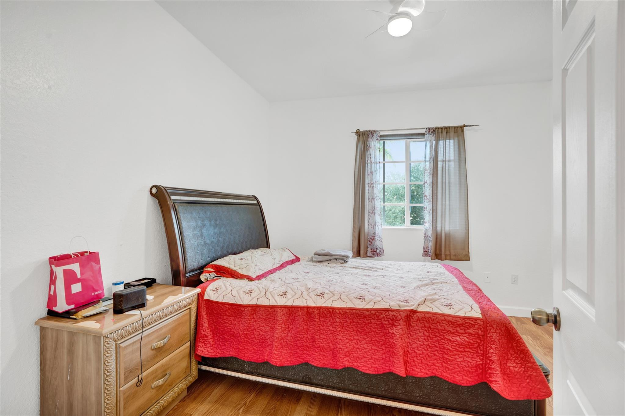 Tuscany 173-129 B - Residential