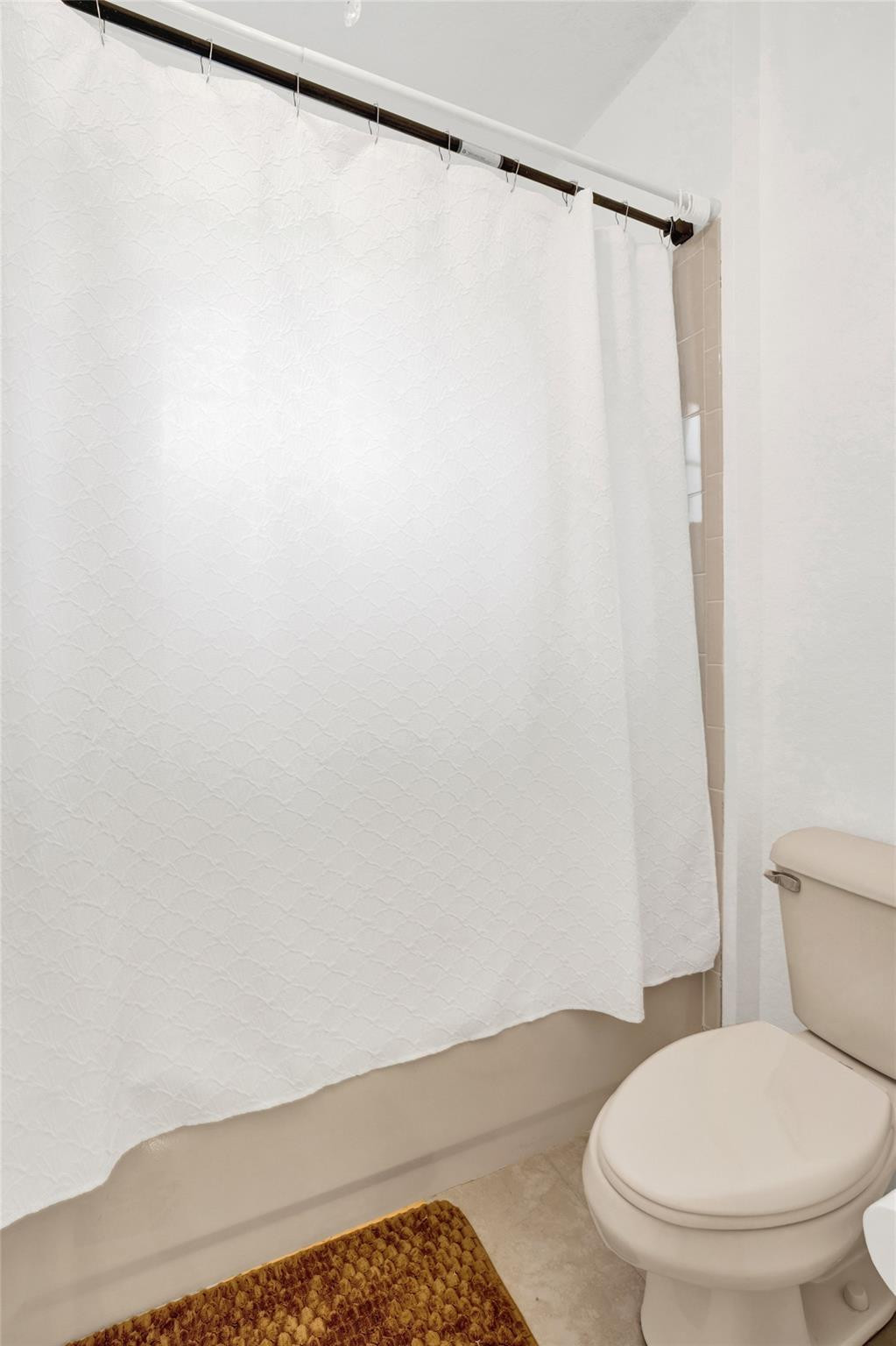 Tuscany 173-129 B - Residential