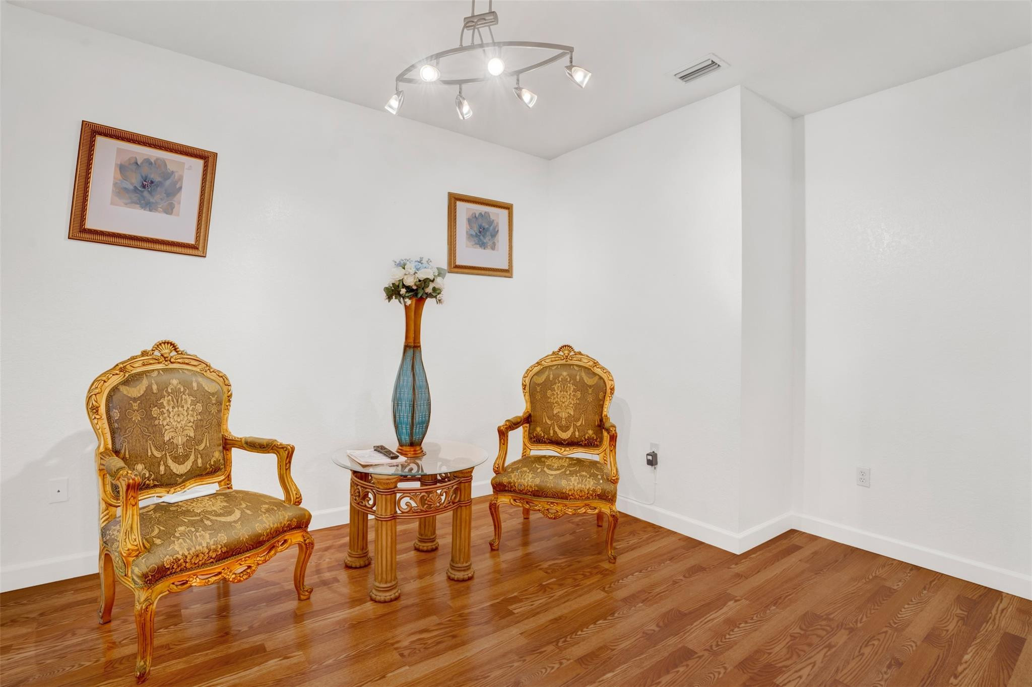 Tuscany 173-129 B - Residential