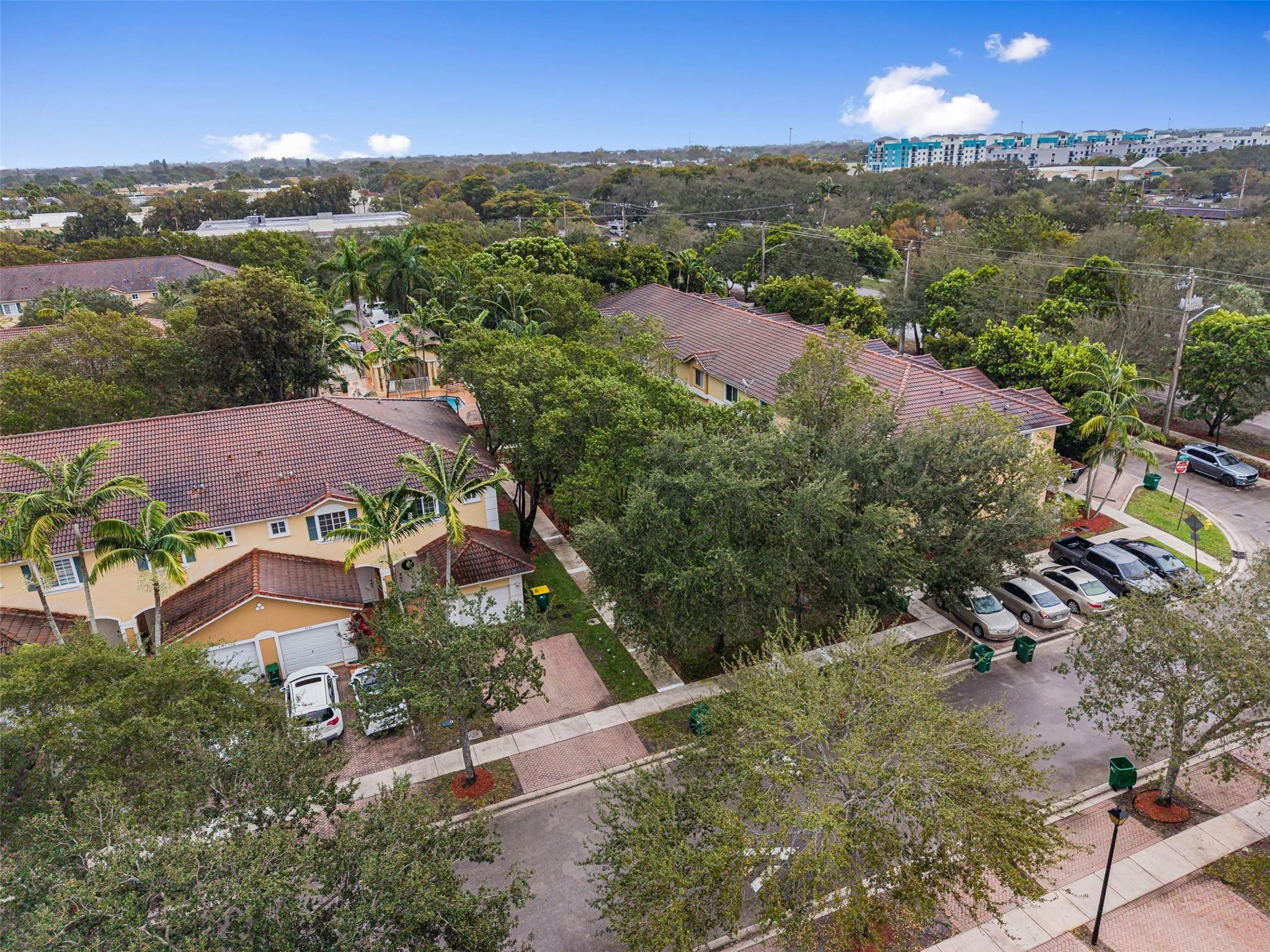 Tuscany 173-129 B - Residential