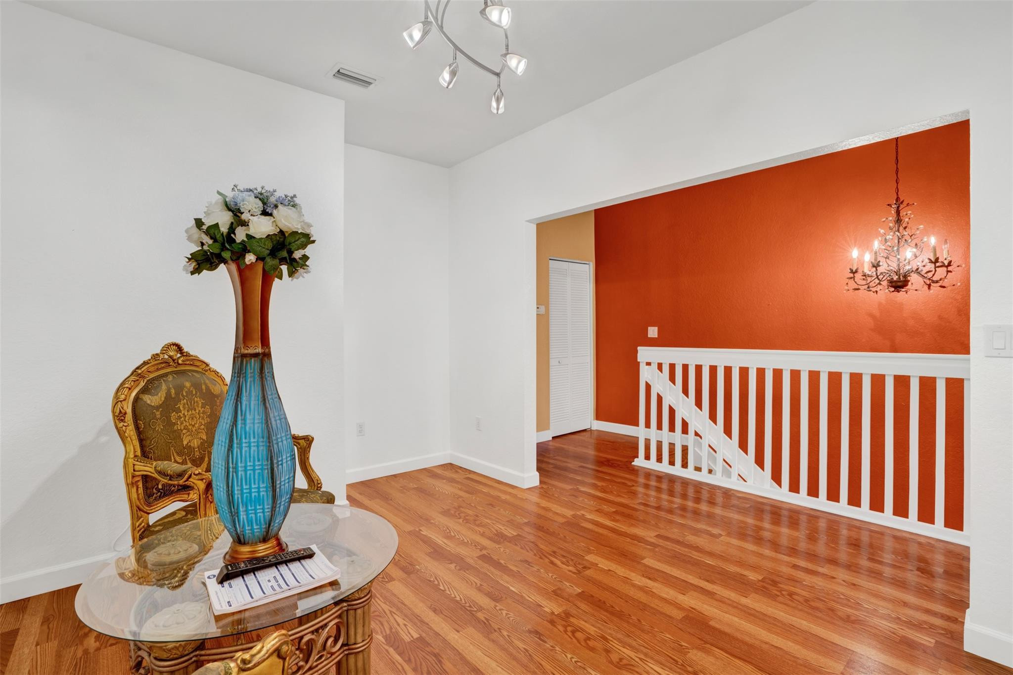 Tuscany 173-129 B - Residential