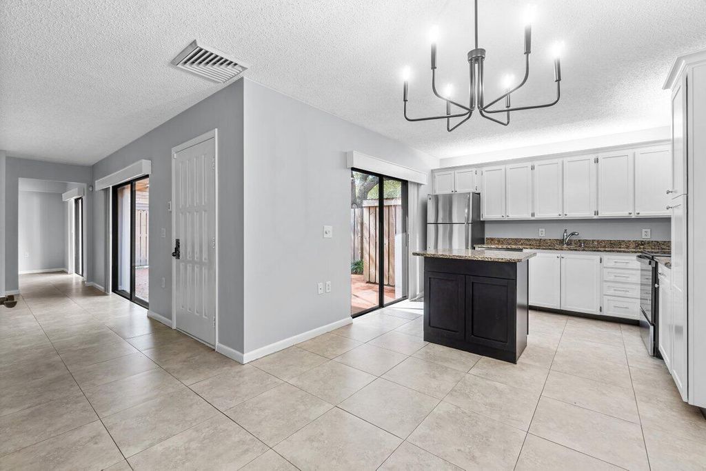 Photo of 2412 24th Lane, Palm Beach Gardens, FL 33418 (MLS # R10964987)