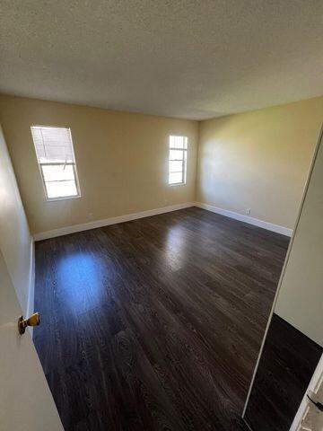 ROYALE GARDENS CONDO - Residential Lease