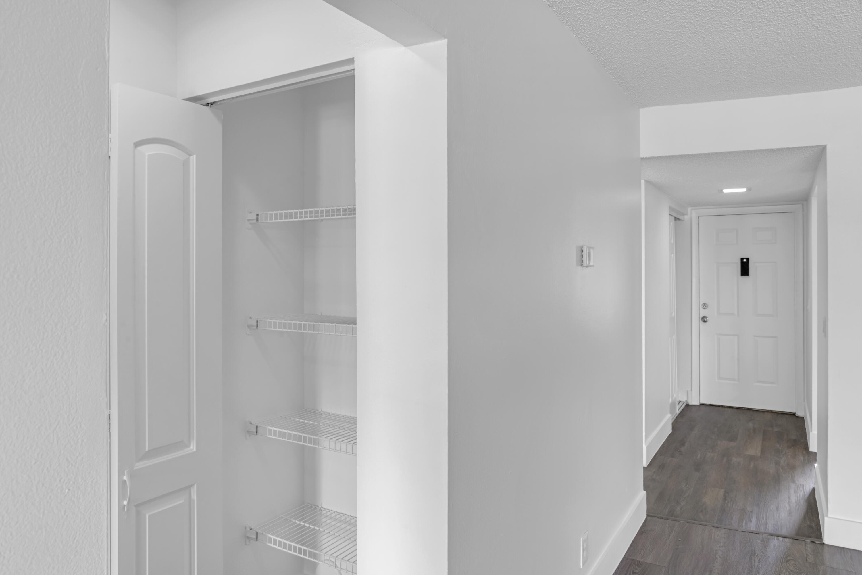 ROYALE GARDENS CONDO - Residential Lease