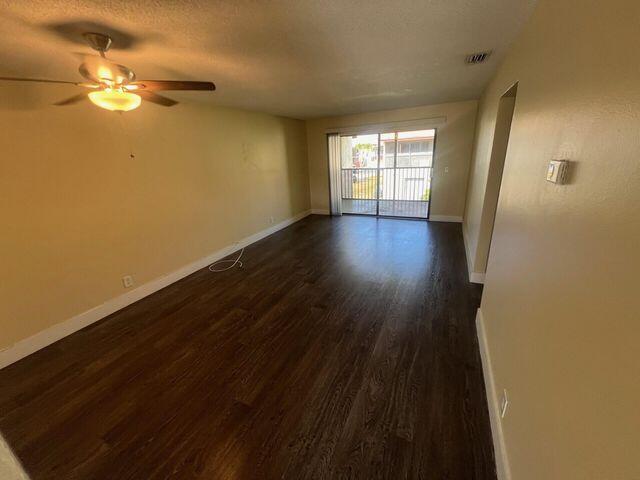 ROYALE GARDENS CONDO - Residential Lease