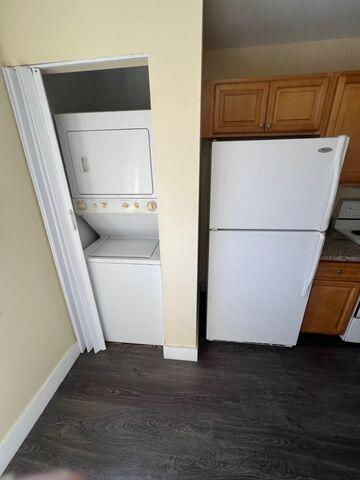 ROYALE GARDENS CONDO - Residential Lease