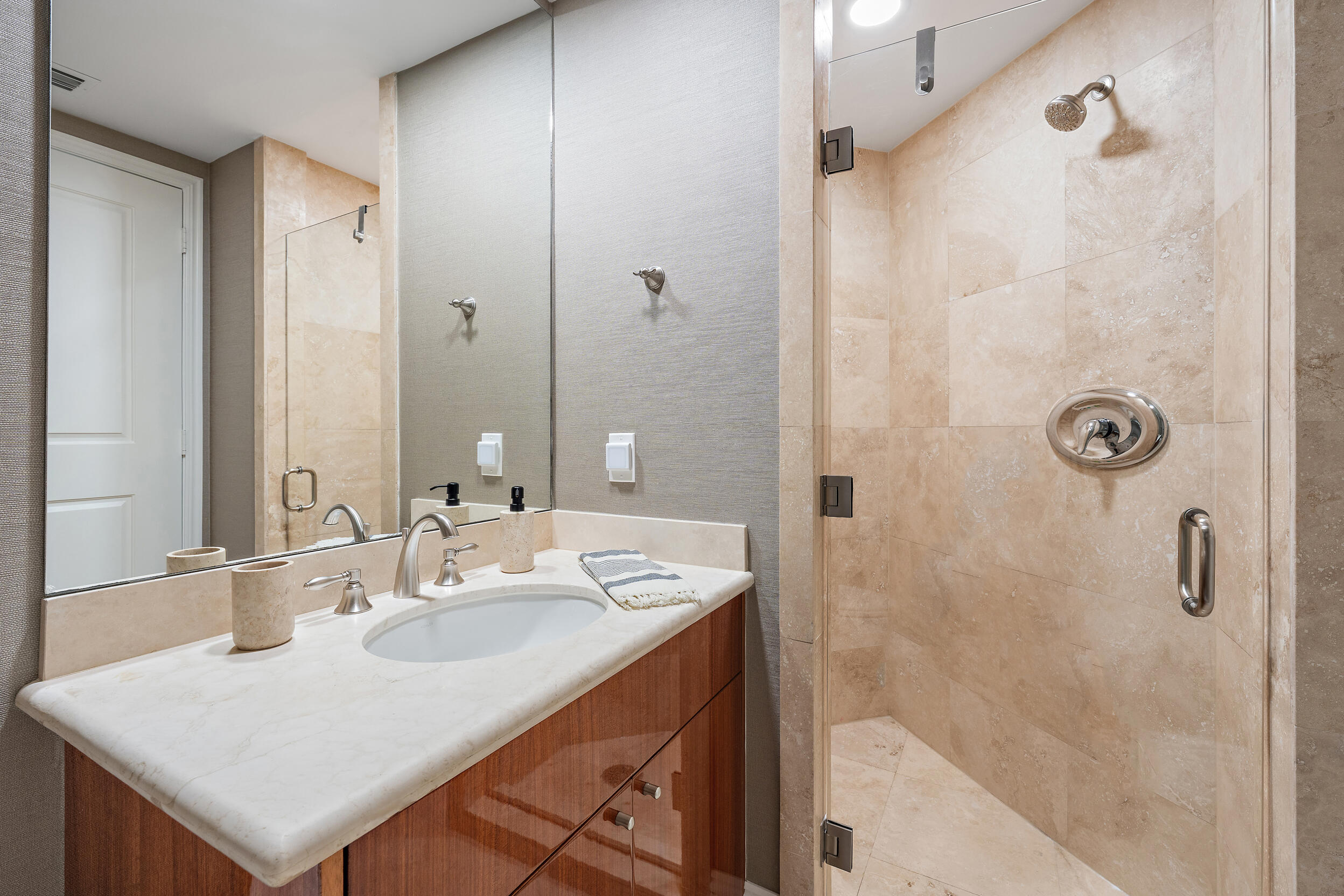 Ritz Carlton - Residential
