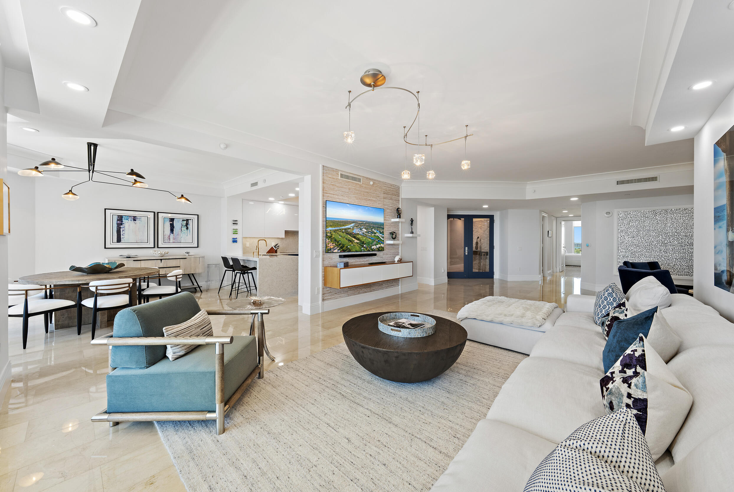 Ritz Carlton - Residential