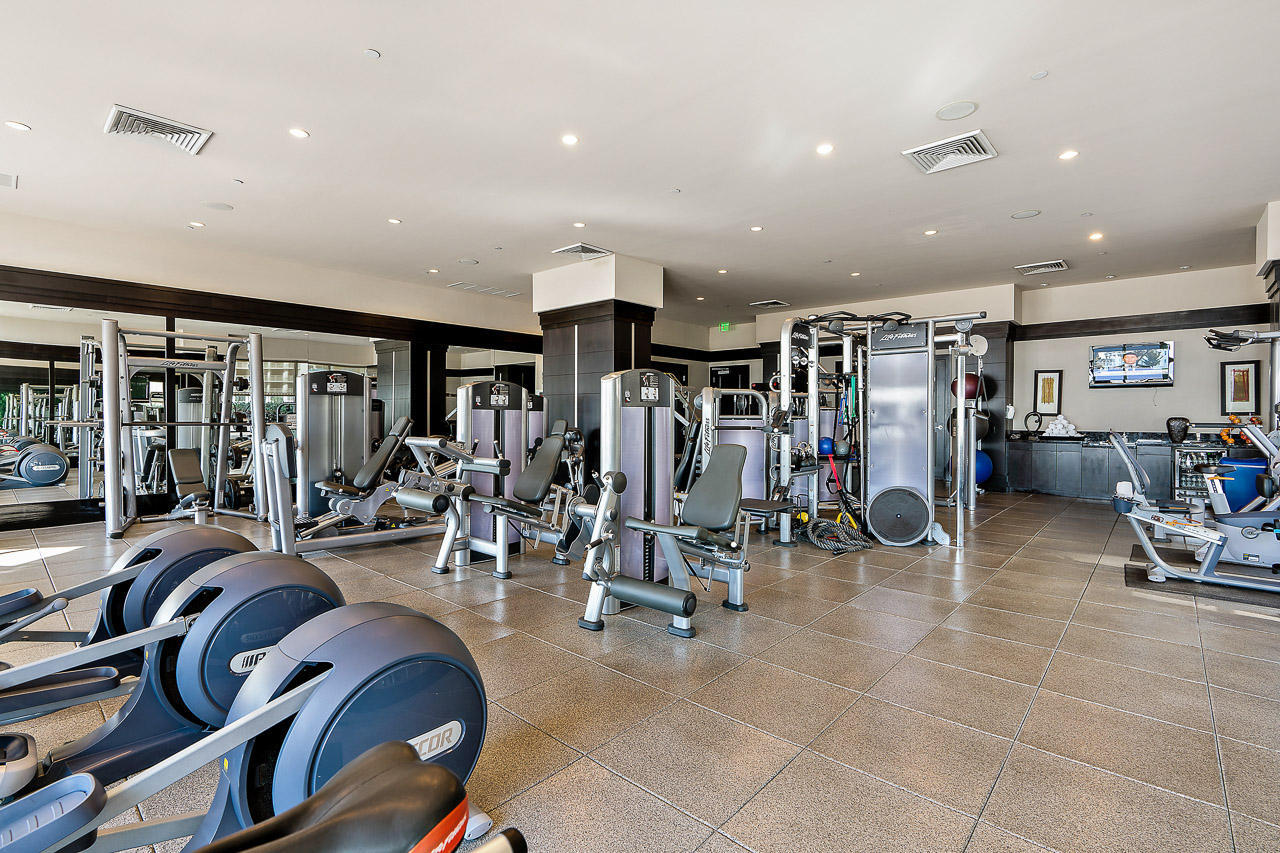 Ritz Carlton - Residential