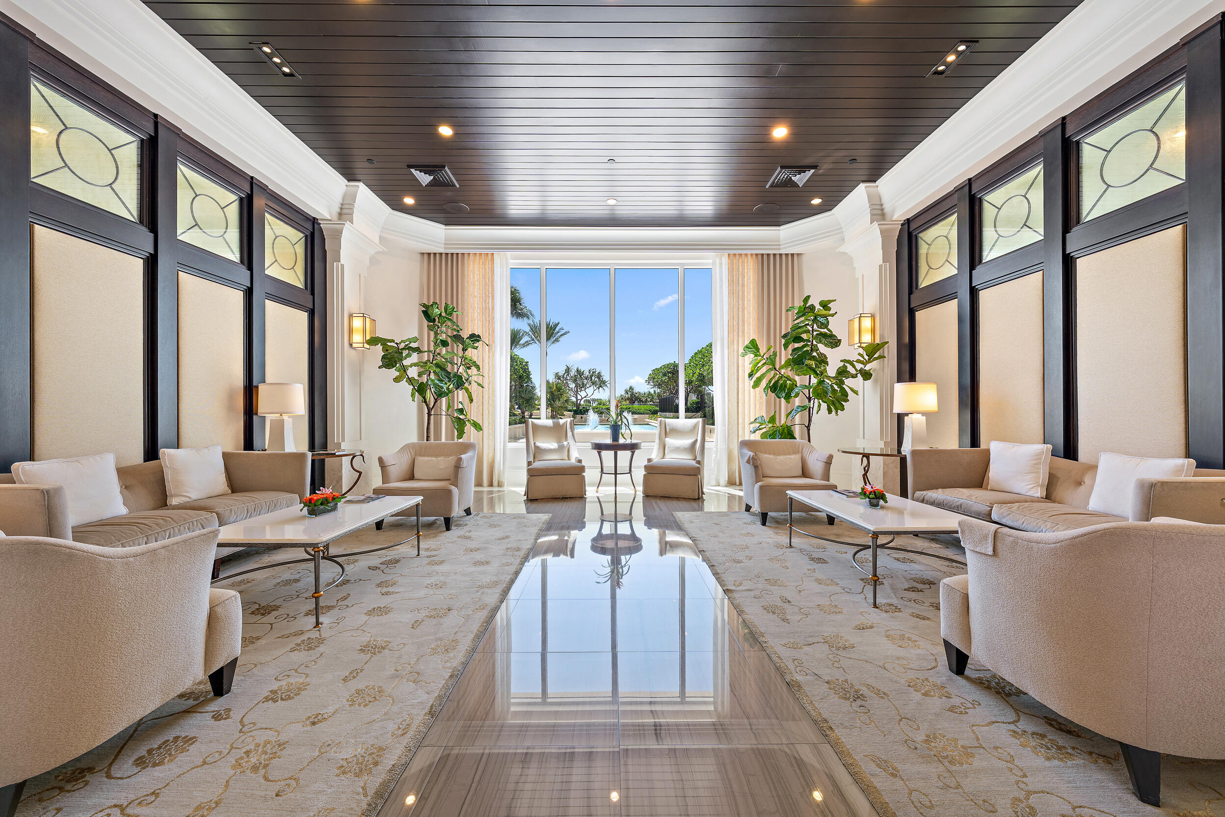 Ritz Carlton - Residential