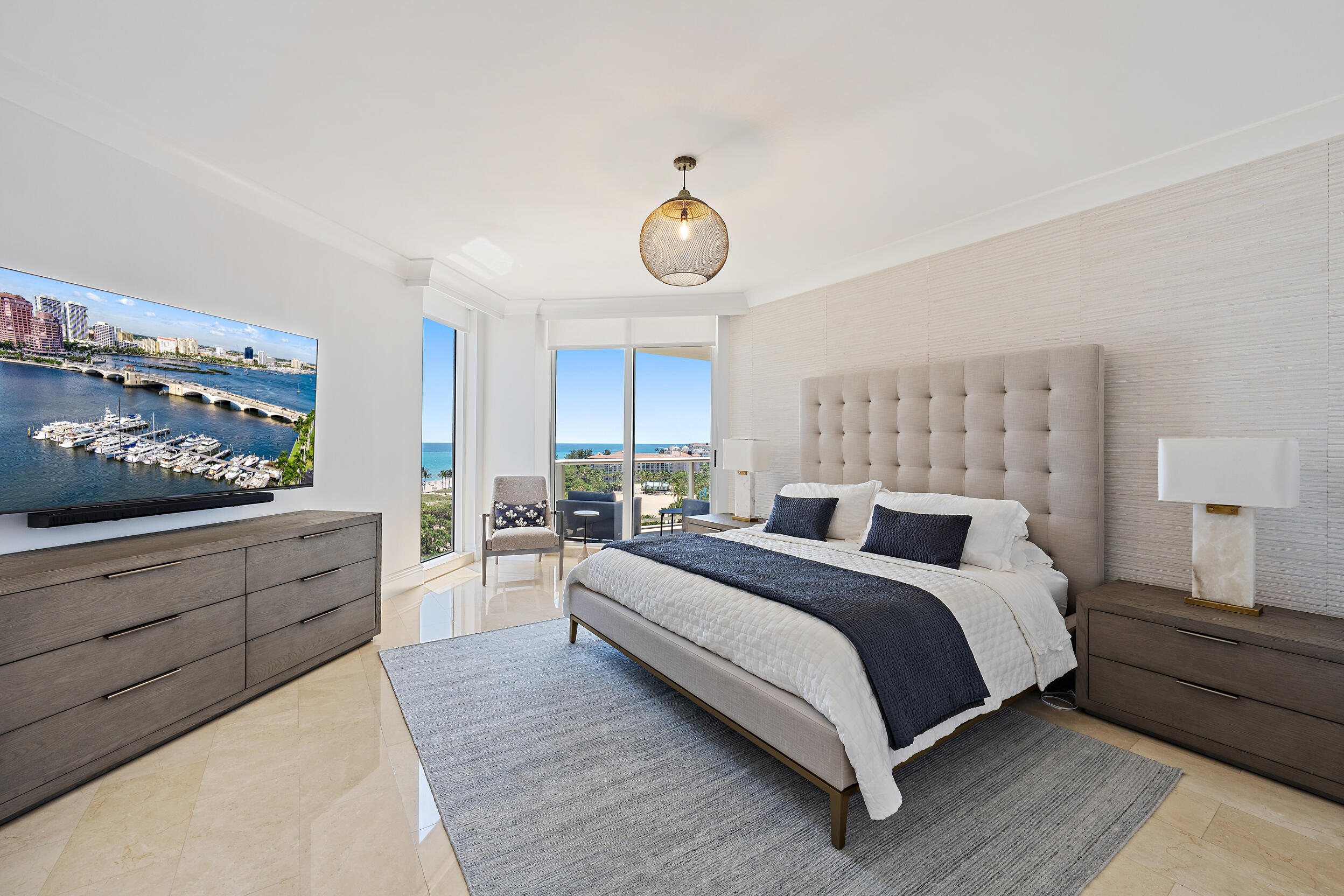 Ritz Carlton - Residential