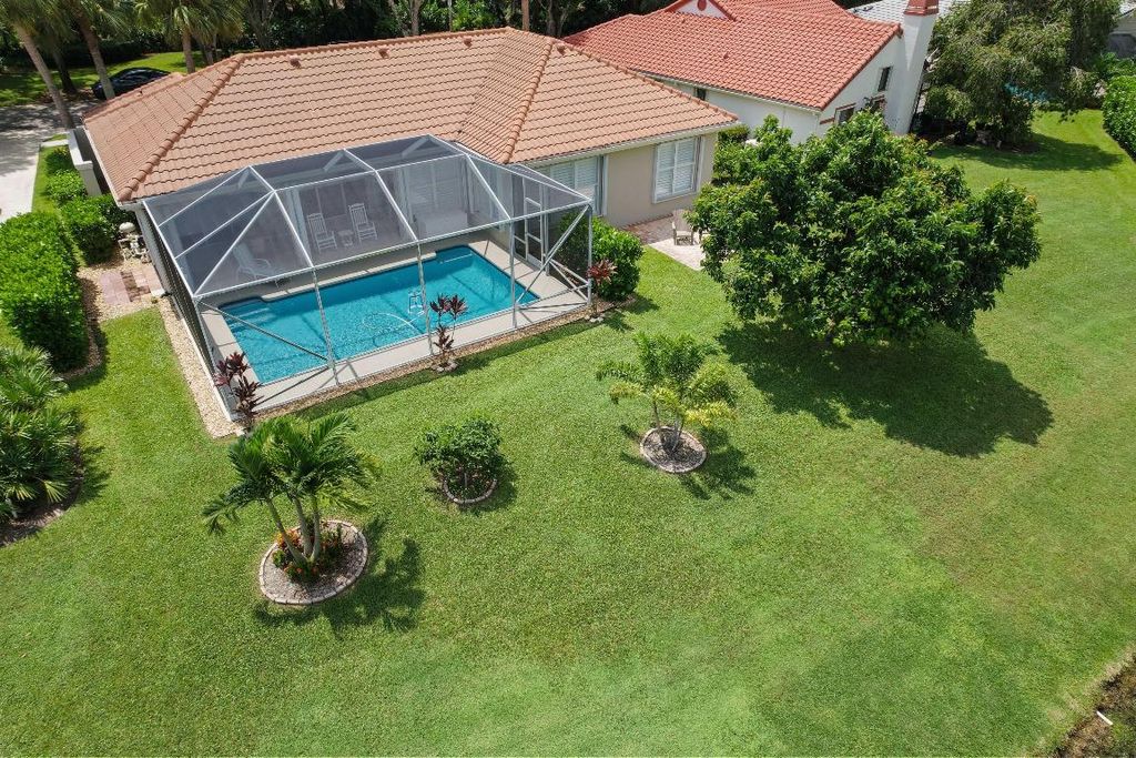 Photo of 6365 Winding Lake Drive, Jupiter, FL 33458 (MLS # R10951107)