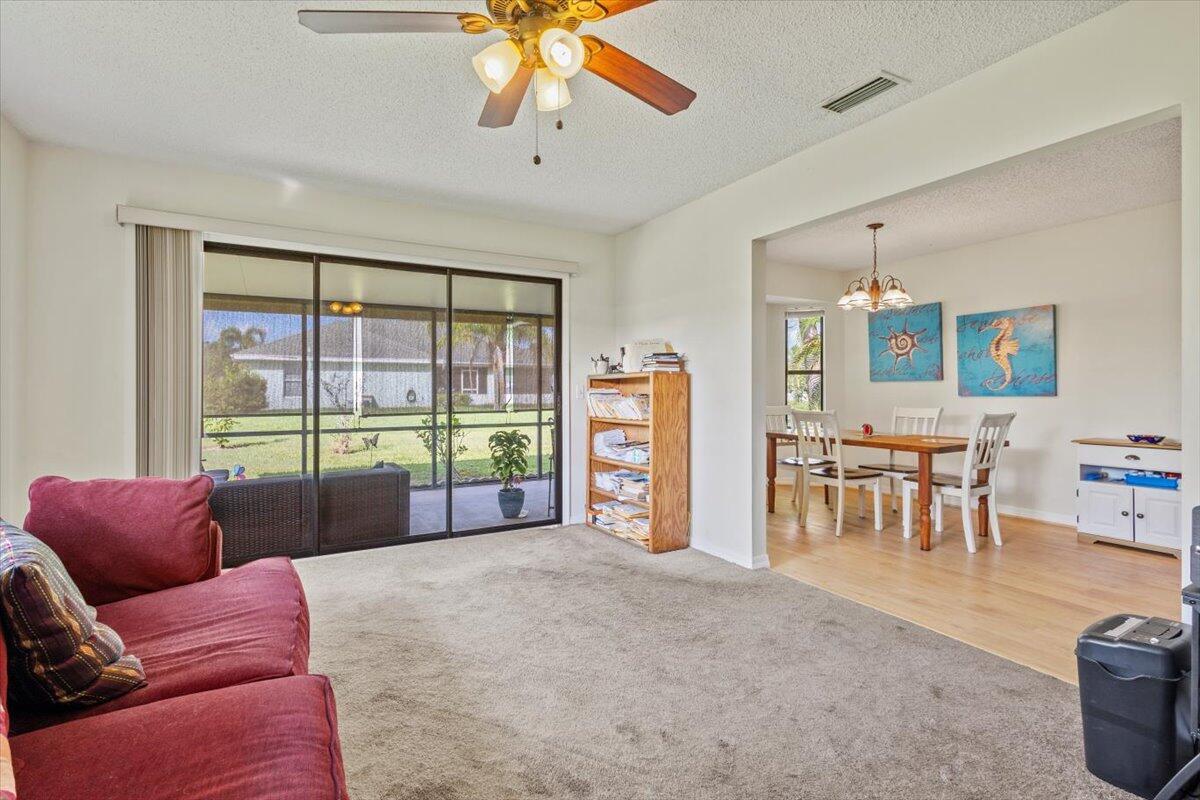 PORT ST LUCIE SECTION 25 - Residential