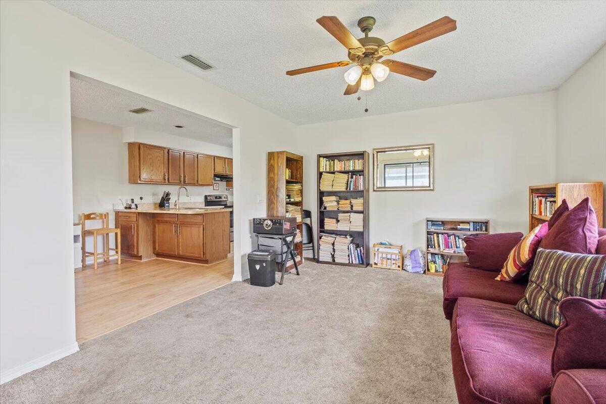 PORT ST LUCIE SECTION 25 - Residential