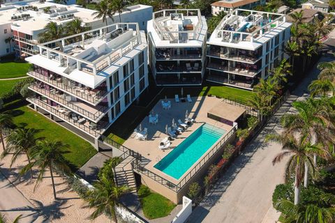 A home in Palm Beach Shores