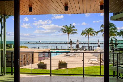 A home in Palm Beach Shores