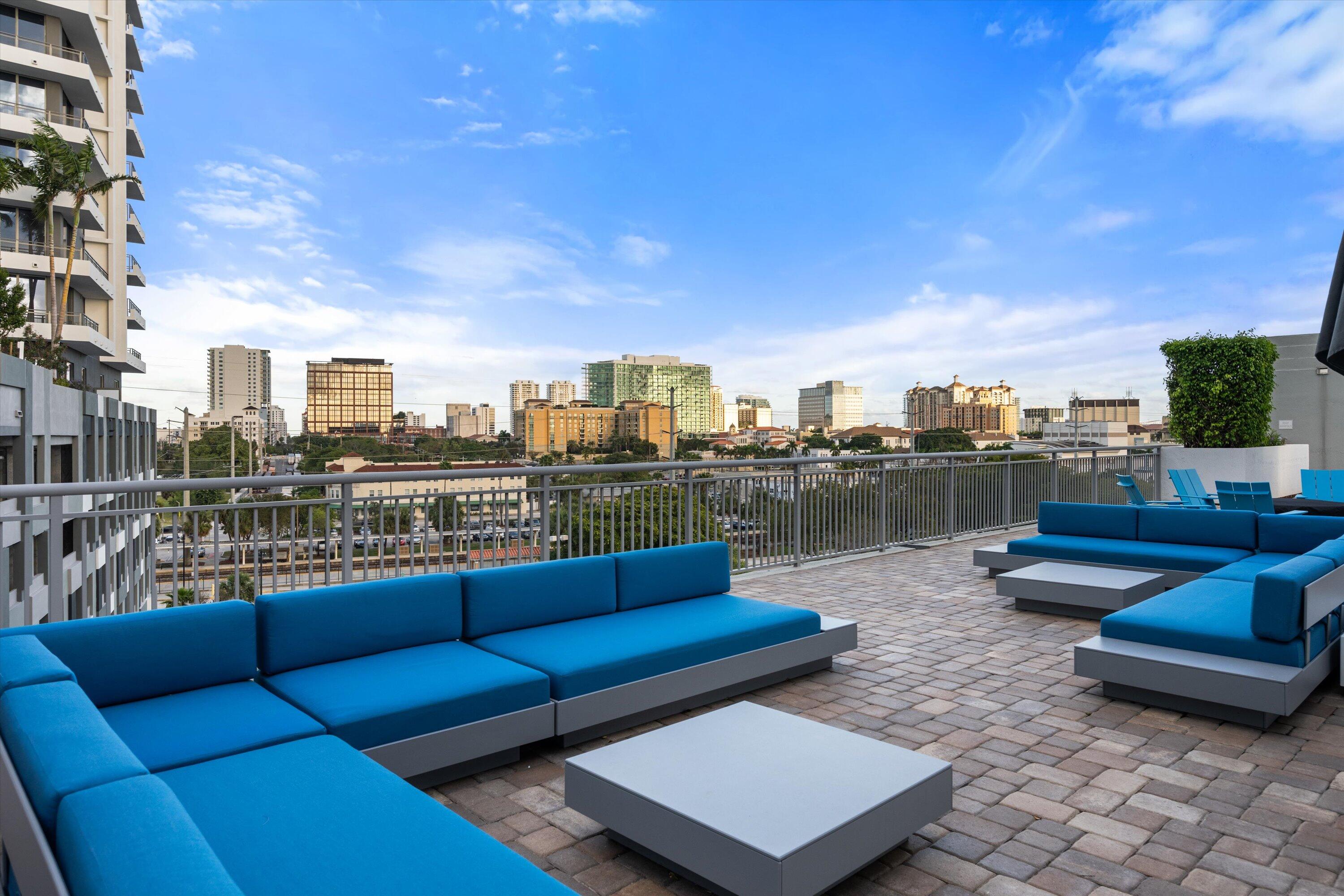 EDGE CONDO - Residential
