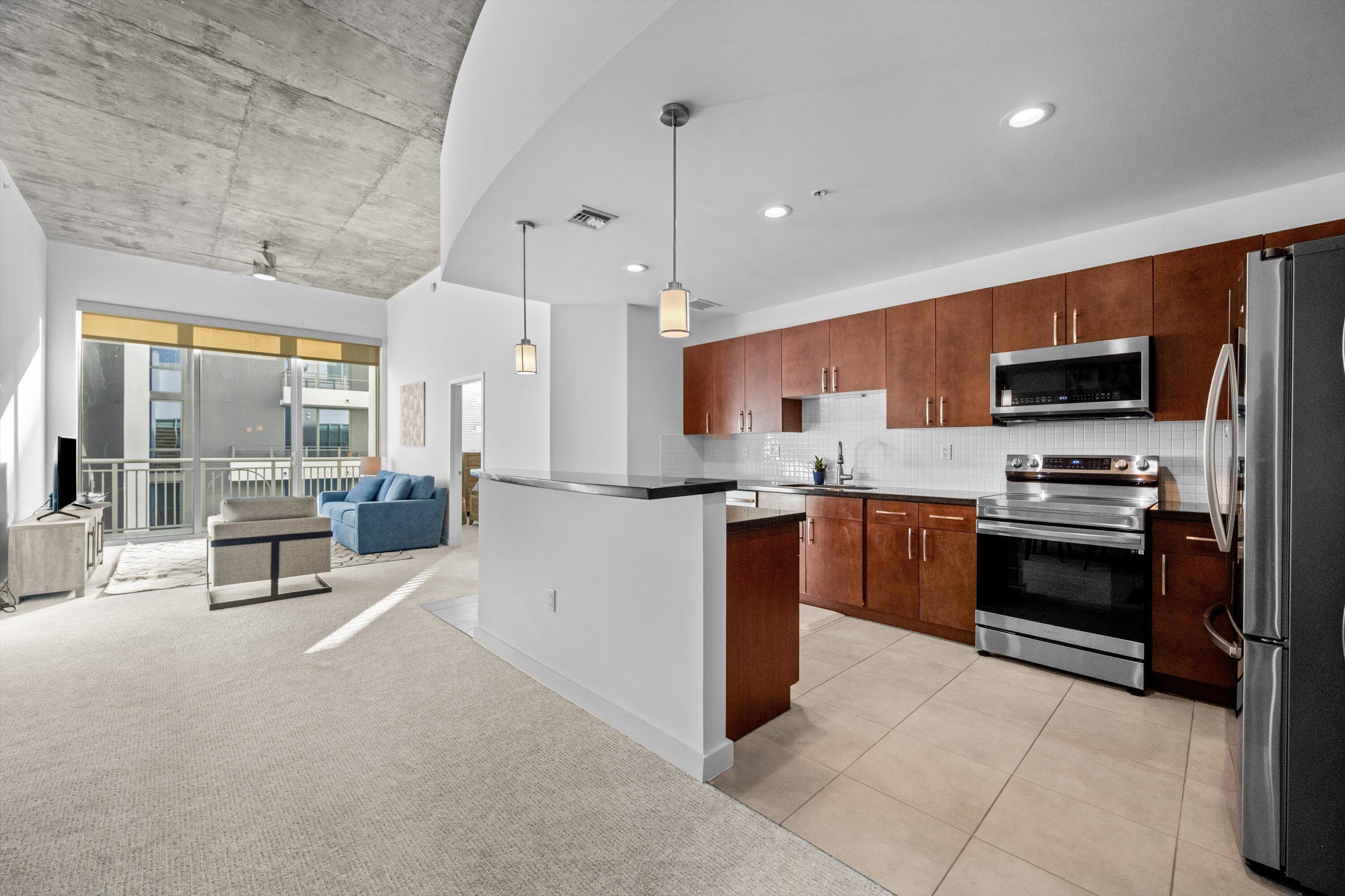 EDGE CONDO - Residential