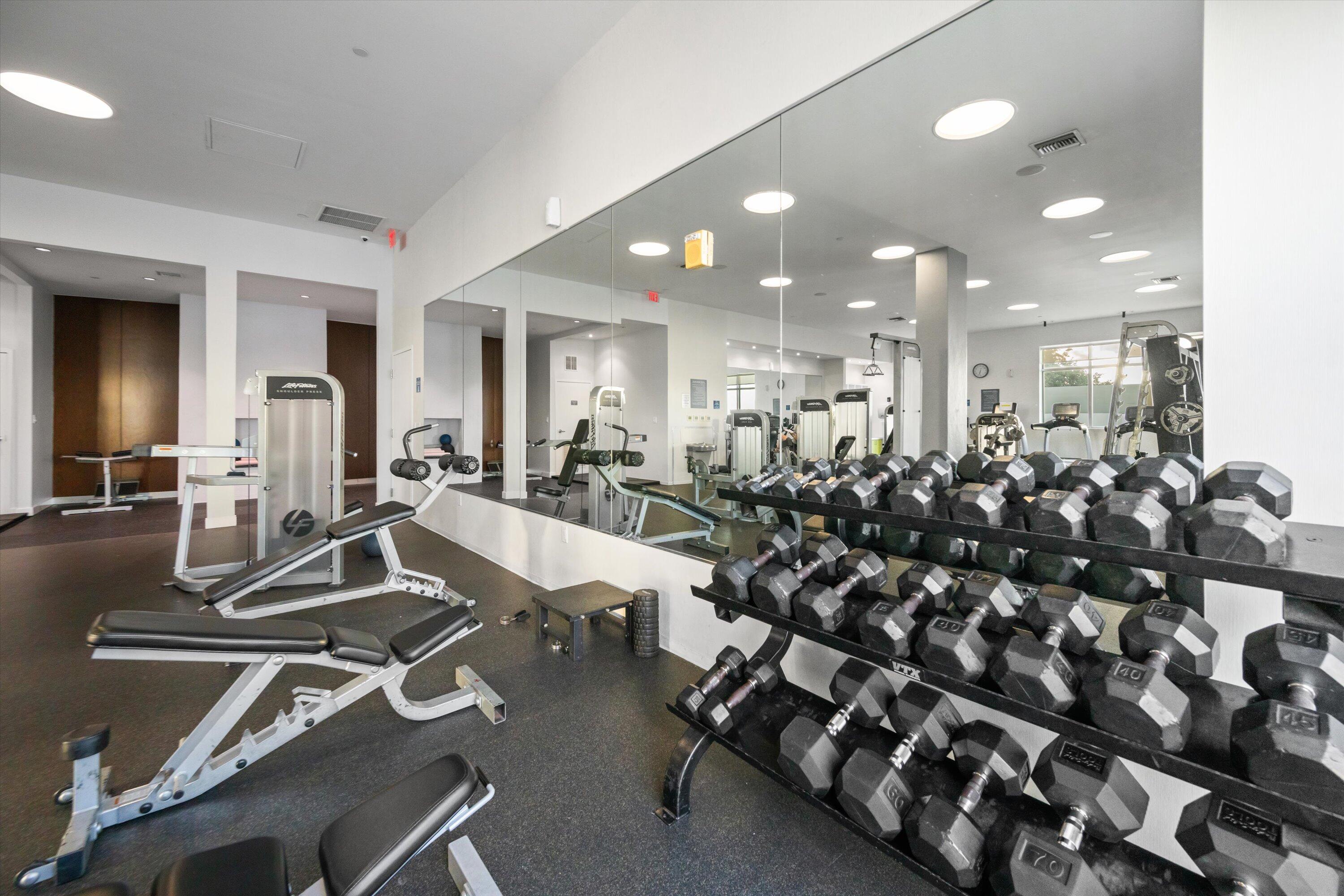 EDGE CONDO - Residential