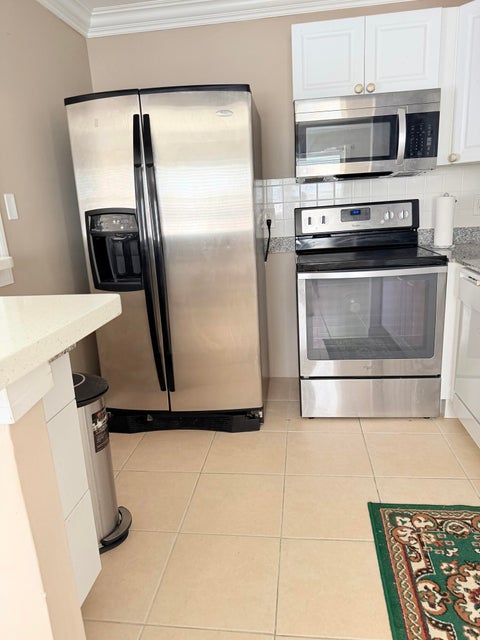 Tiny photo for 186 TUSCANY C, Delray Beach, FL 33446 (MLS # B26090039)